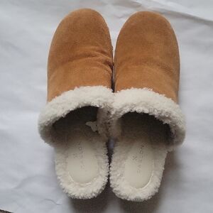 Caslon Nordstrom Women's Suede Brown Cognac Studded Clogs Fleece Lined Size 9